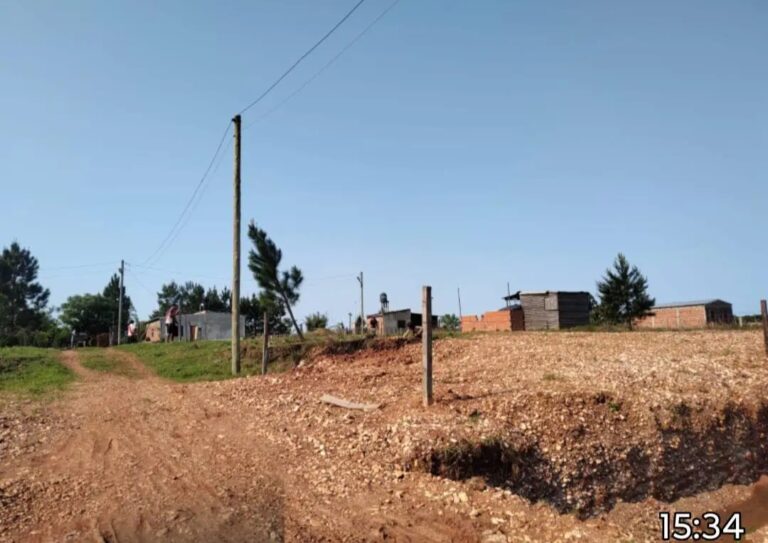 Santo Tomé : La policía busca a un hombre que a punta de cuchillo intentó abusar de una mujer discapacitada en Primera sección chacra