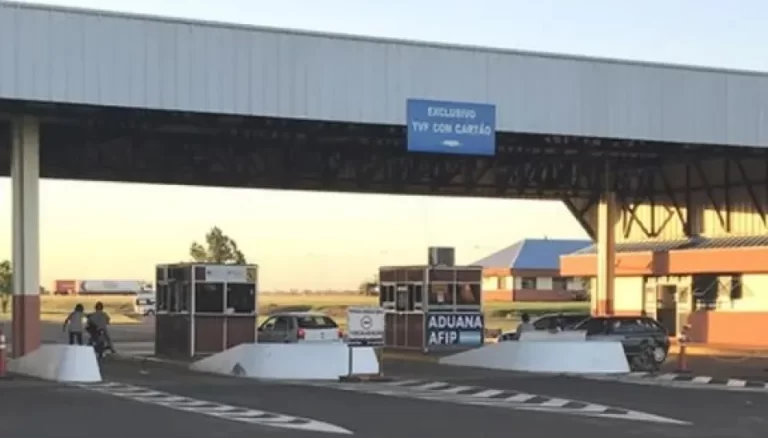 Exclusivo: Indican que funcionarios kirchneristas del CUF estarían "saboteando el sistema" en el Paso Fronterizo Santo Tomé- San Borja