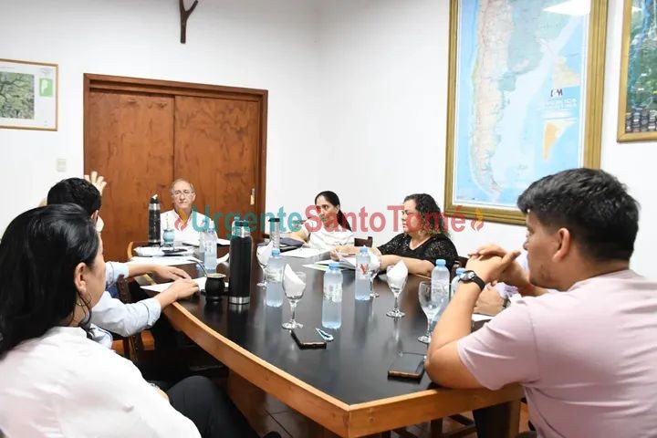 Virasoro y otros municipios participaron de una reunión con la empresa GIRSU