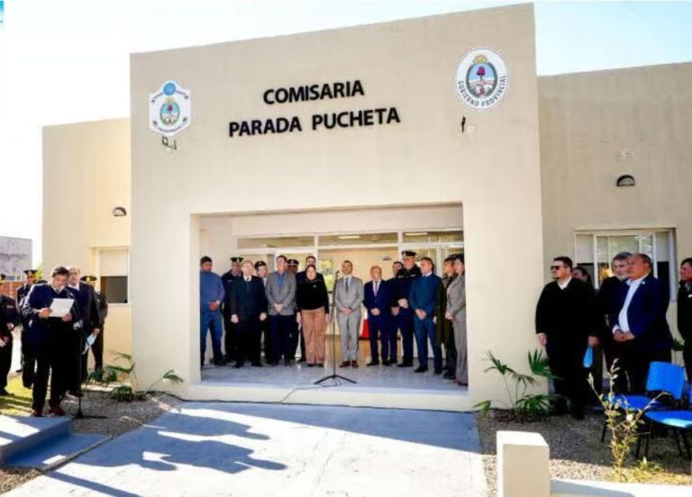 JP Valdes inauguró una Comisaría en Parada Pucheta