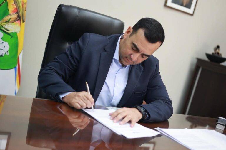 Suaid: " Le solicité la renuncia al Director de Obras Públicas"