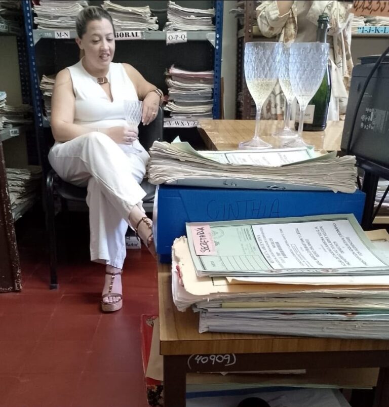 Santo Tomé: La Justicia Correntina le inició un sumario administrativo a la "Jueza del Champagne" , por las denuncias en su contra