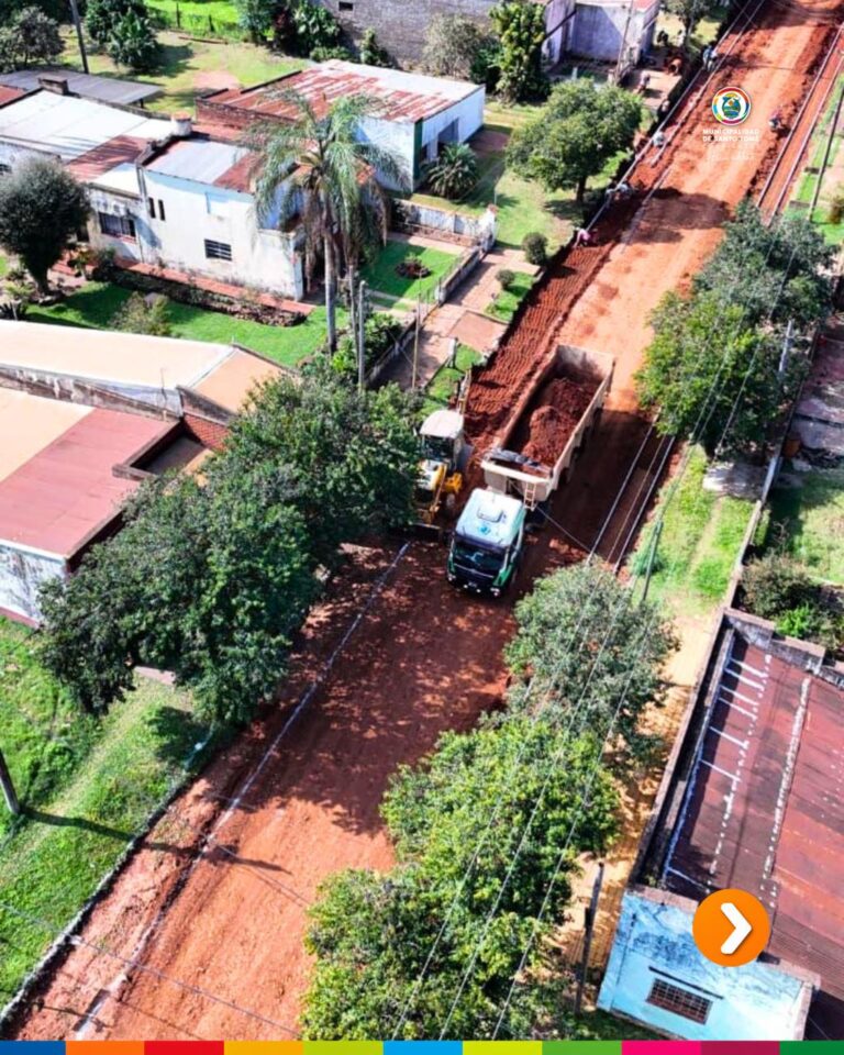 Santo Tomé: Nuevo frente de obra, comenzó la construcción de cordón cuneta sobre calle Pellegrini