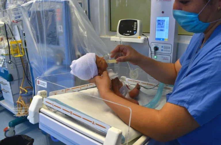 Alarmante: En 3 años, los casos de bebés expuestos a drogas crecieron hasta 185% en Argentina