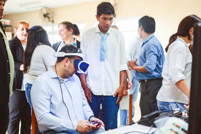 Suaid participó de una jornada sobre robótica en una conocida Escuela de Santo Tomé Suaid participó de una jornada sobre robótica en una conocida Escuela de Santo Tomé