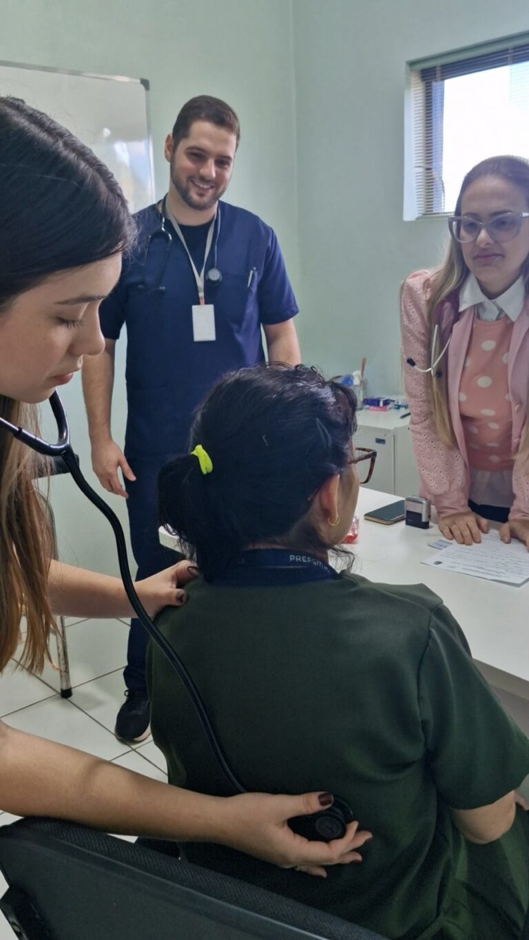 Un hito transfronterizo e histórico: Estudiantes de Medicina de la Fundación Barceló inician por primera vez sus Prácticas Finales en Brasil
