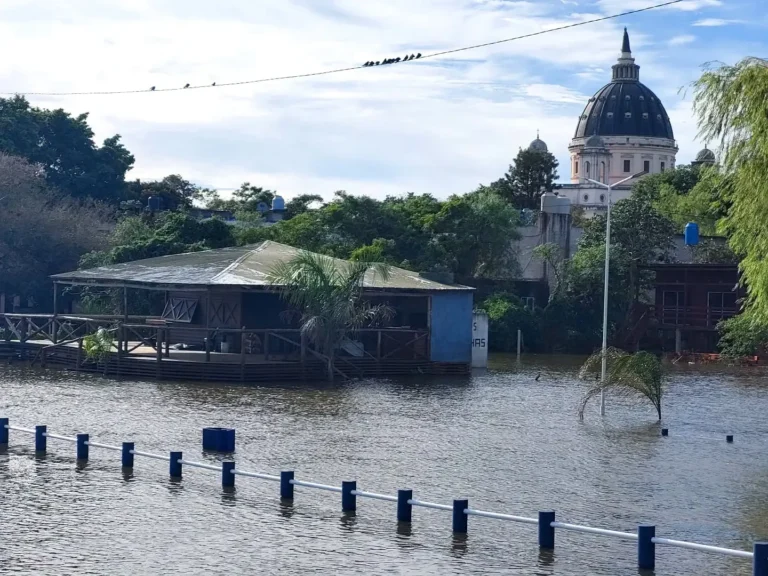 Lo que viene en la semana: Crecida en Corrientes; hay 222 evacuados y Valdés recorrió las zonas afectadas